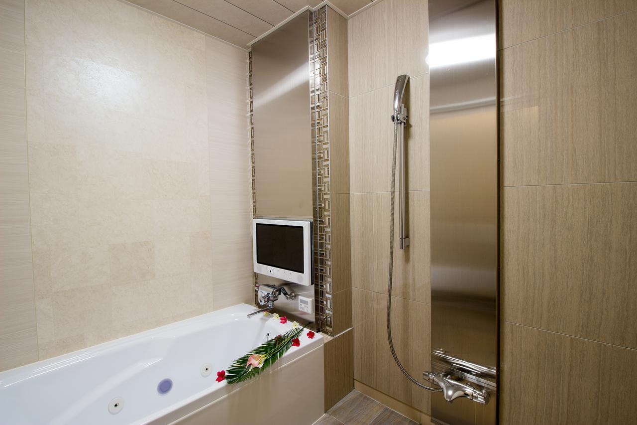 ホテル アンジュエトワール（大人専用） 堺市 エクステリア 写真